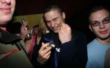 by Luka 6