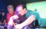 LABEL UR TECHNO: 3