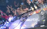 LABEL UR TECHNO: 4