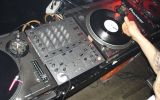 LABEL UR TECHNO 4