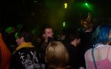 by B-D_ 3