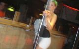 WOMANIPULATION 32/155