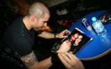 Ziga loves Chris 8