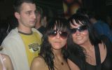 by Winny 4