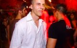 by B-D_ 4