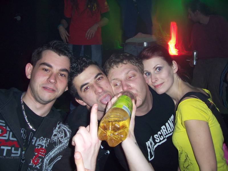 4