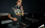 UPLOAD - Techno 6