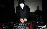 DANCE OF THE UNDEAD 8